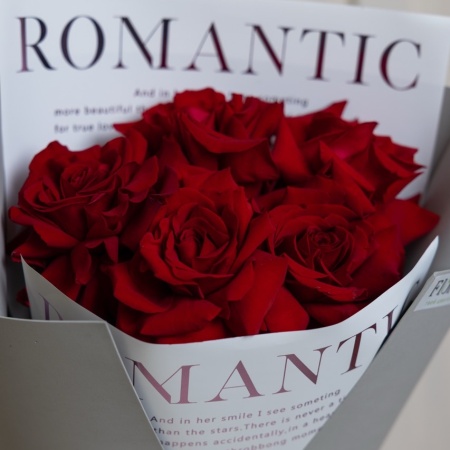 5 кружевных розочек 056